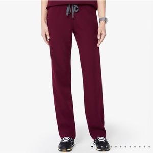 XXS Figs Scrubs Livingston basic pant- burgundy